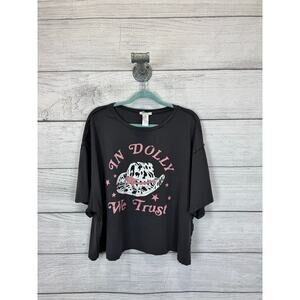Baevely Plus Size Gray Cropped "In Dolly We Trust" Boho Graphic Tee Size 3X